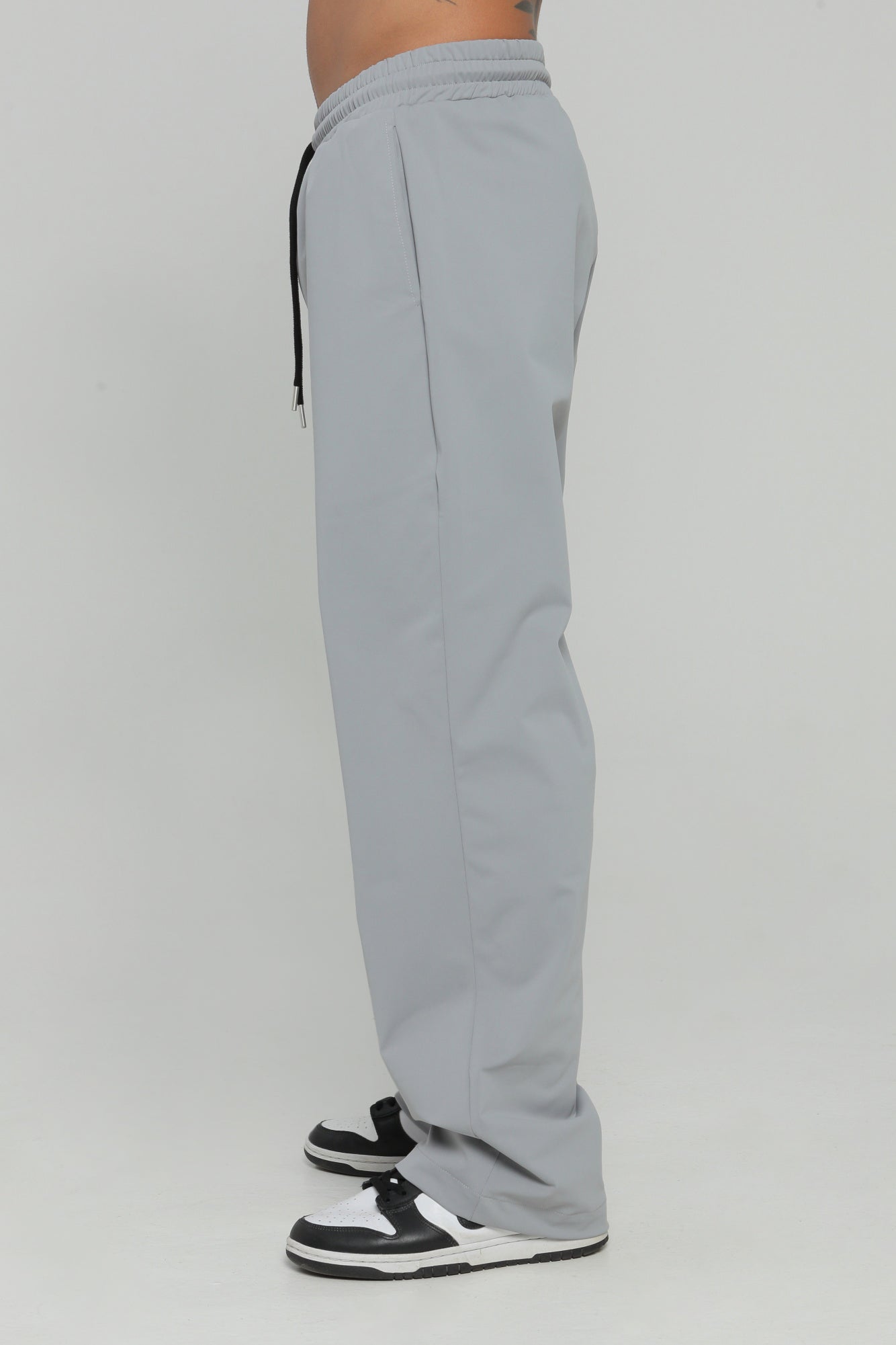 Pantalón bolsillo posterior