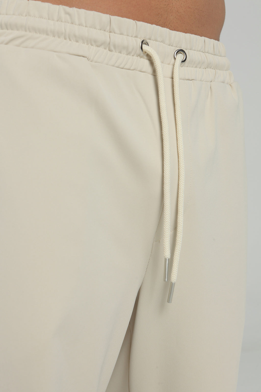 Pantalón bolsillo posterior