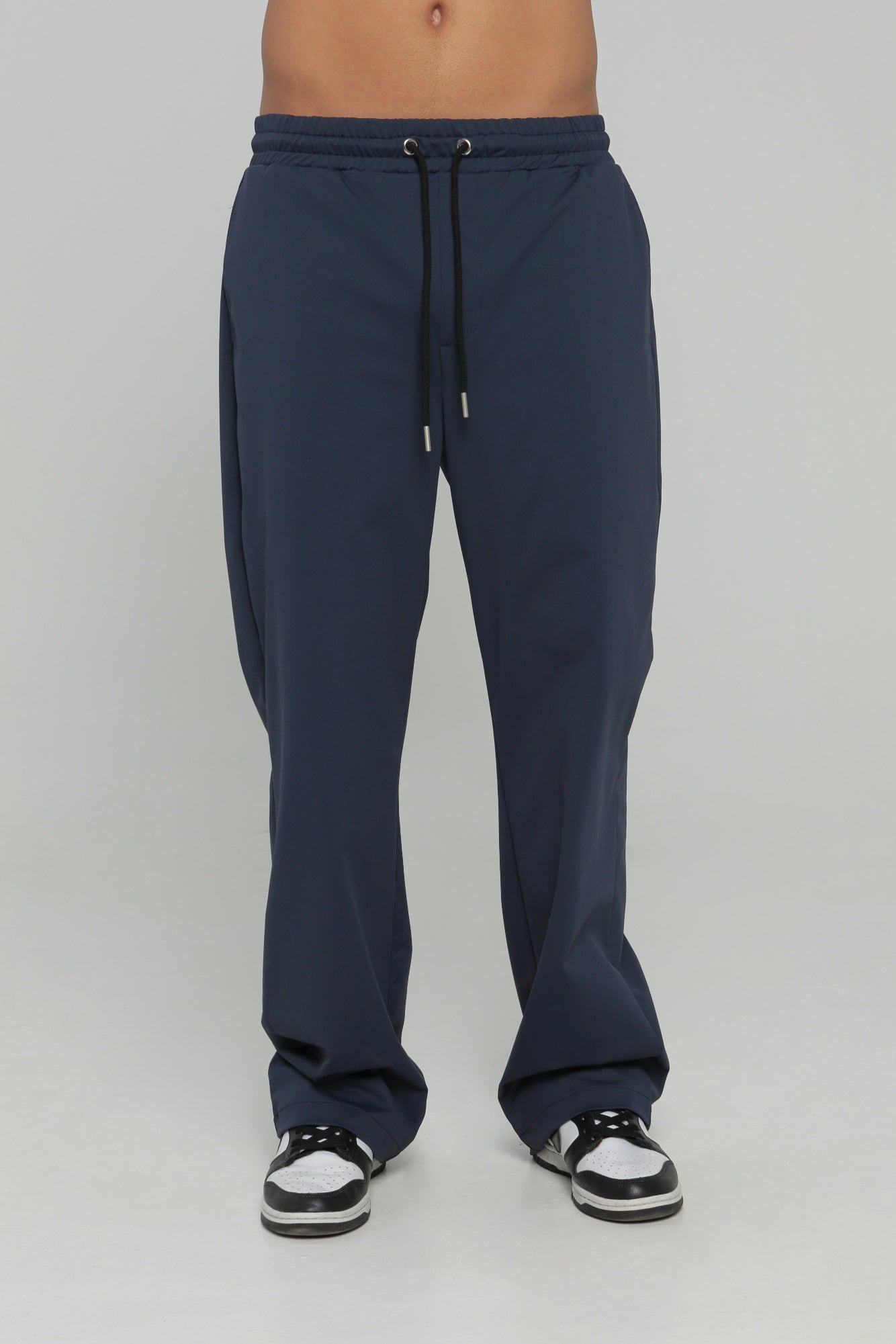 Pantalón bolsillo posterior