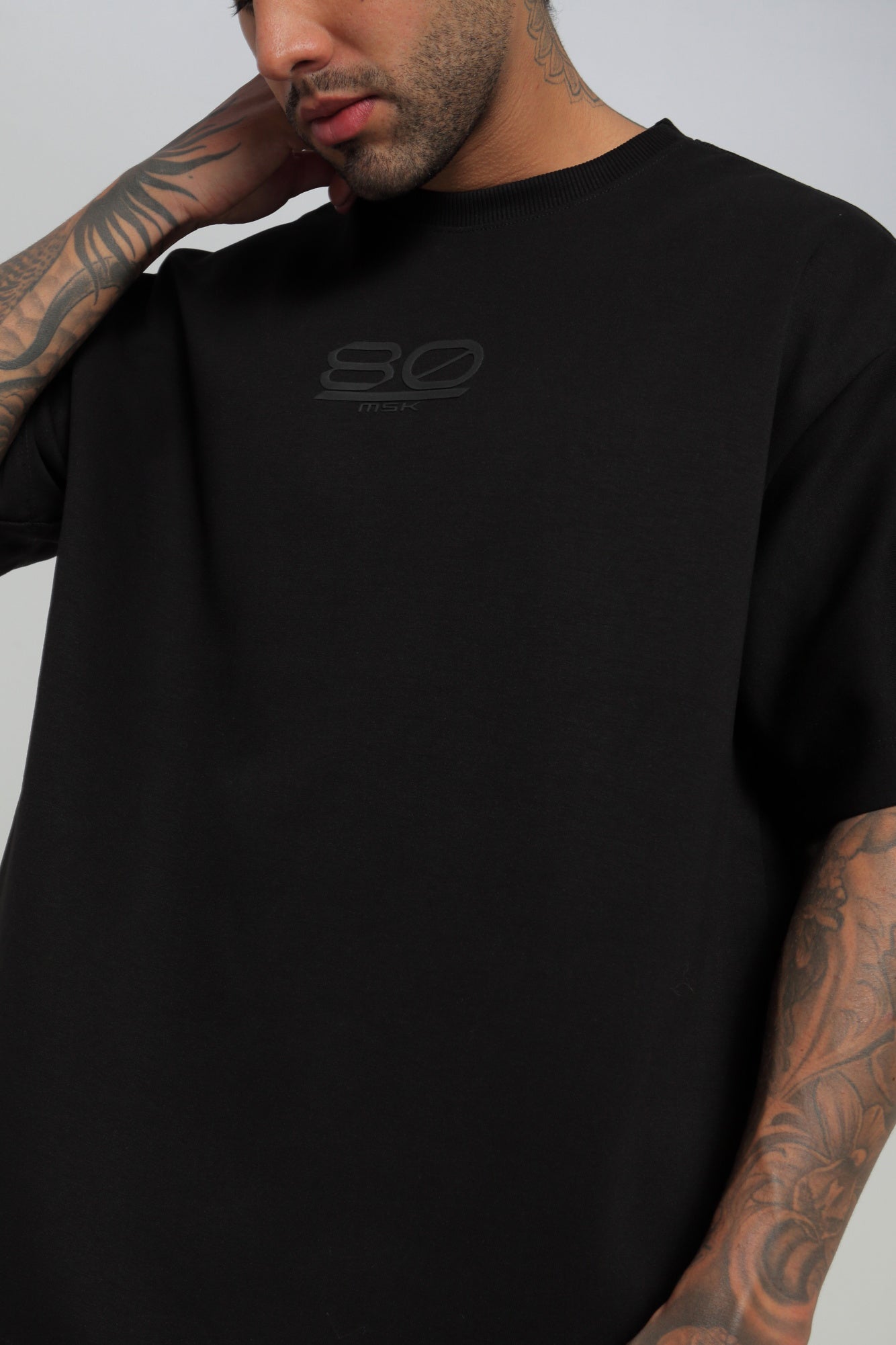 Camiseta hombre cuello rib