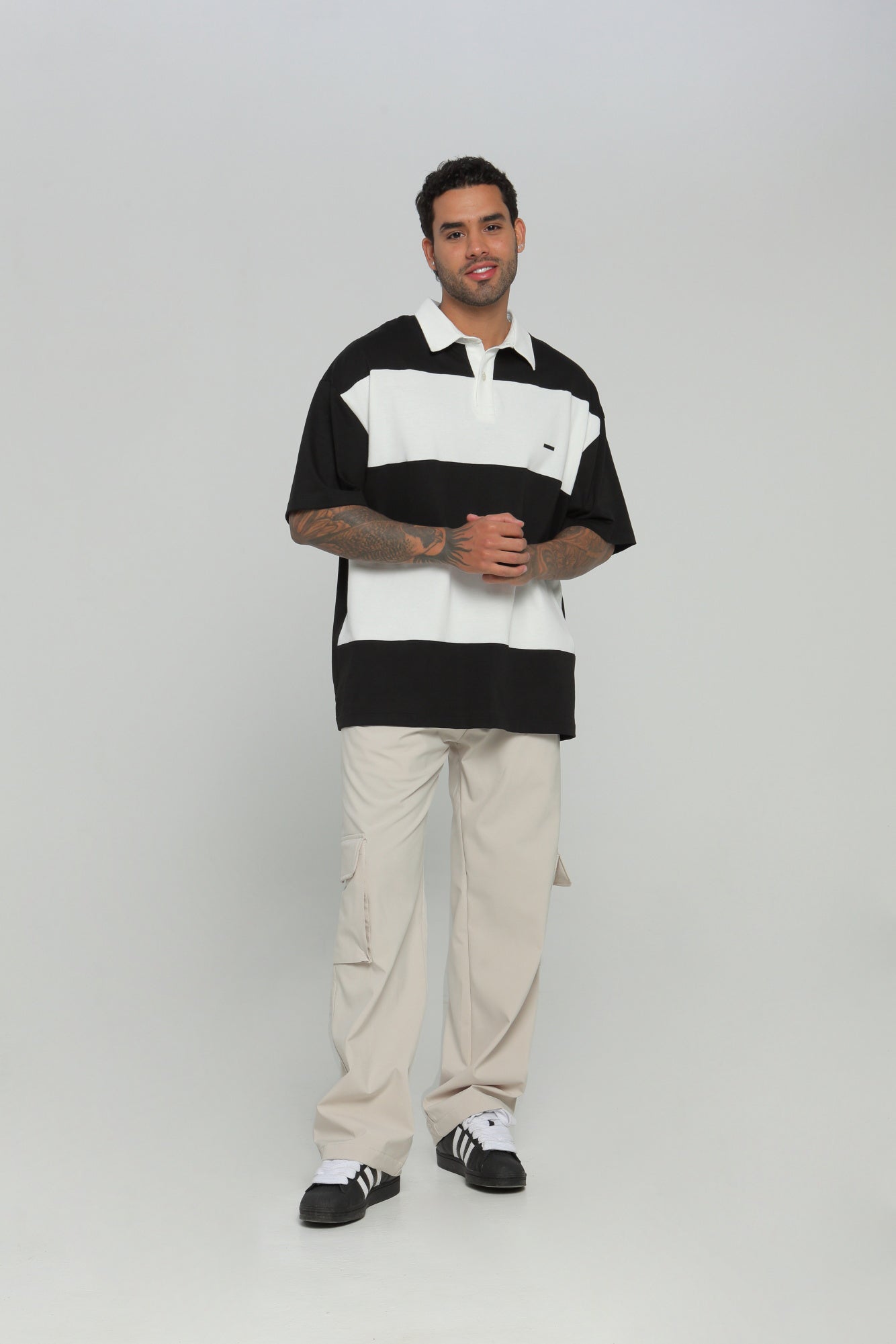 Camiseta hombre polo boxy fit 2 colores