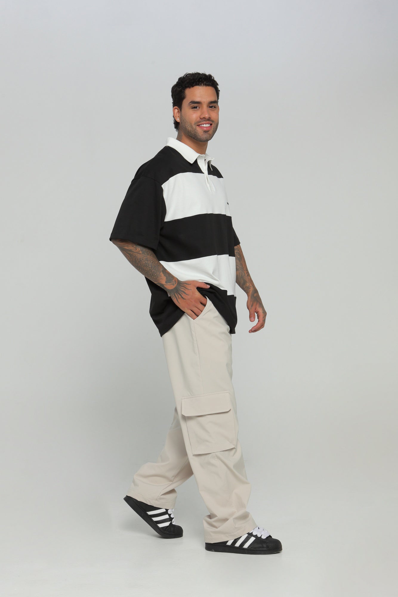 Camiseta hombre polo boxy fit 2 colores
