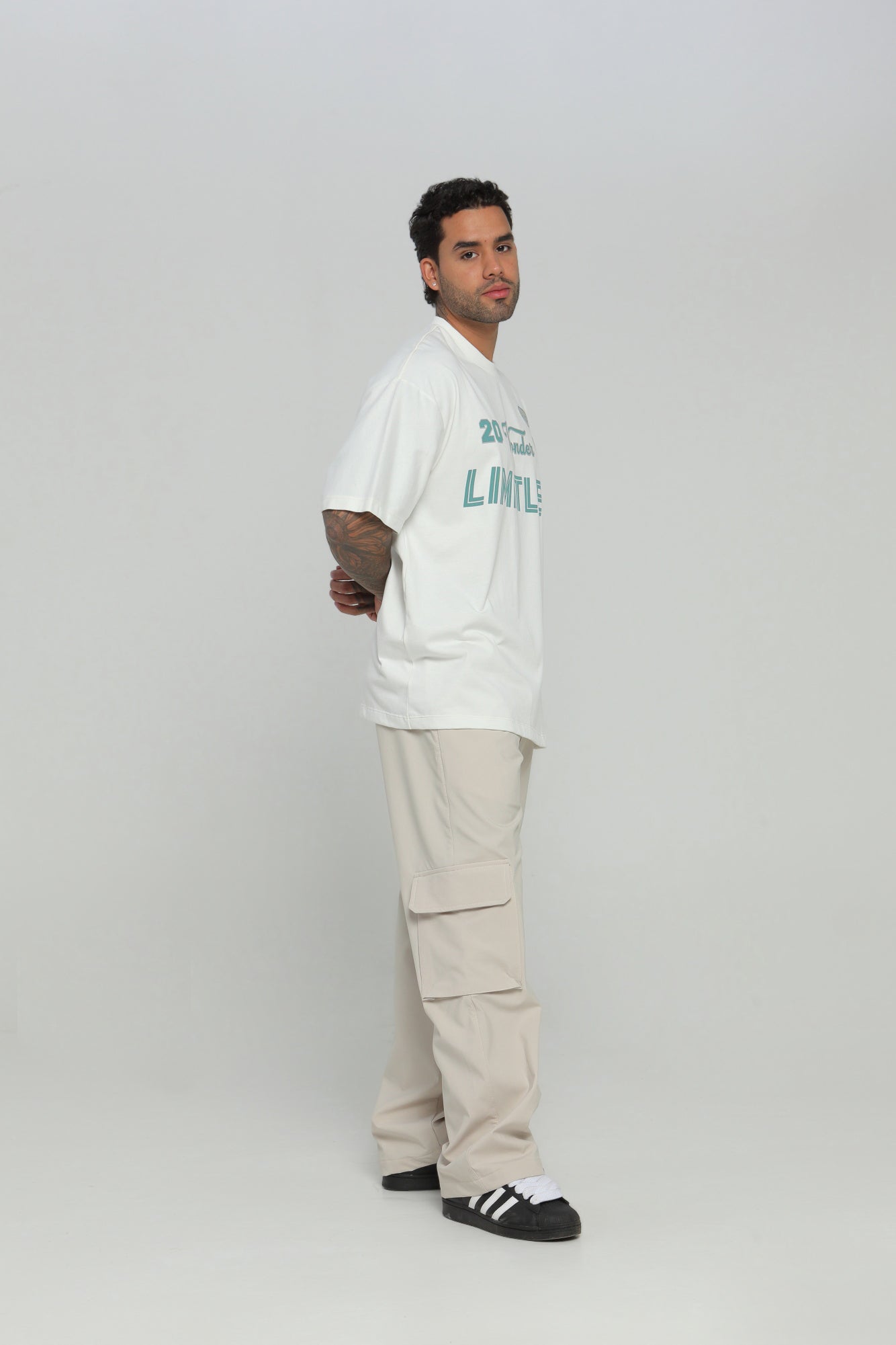 Camiseta hombre boxy fit estampada frente