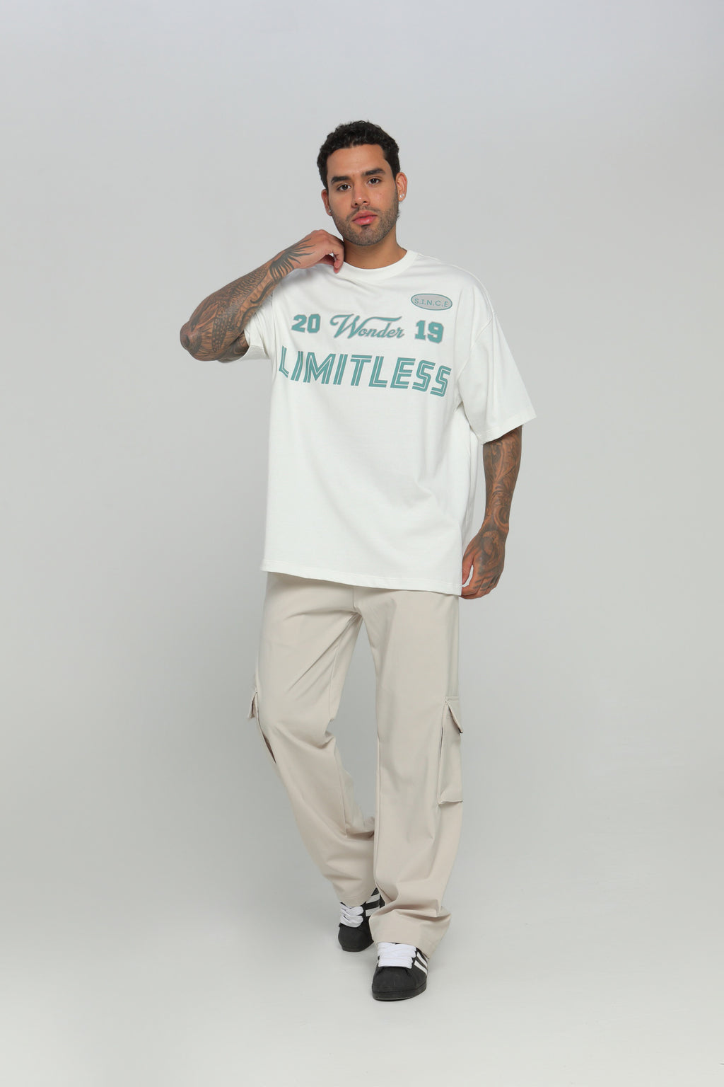 Camiseta hombre boxy fit estampada frente