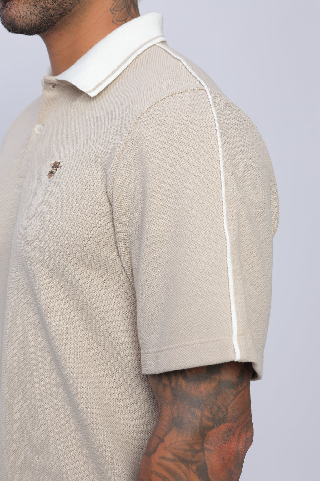 Camisa Polo con Vivo Hombre