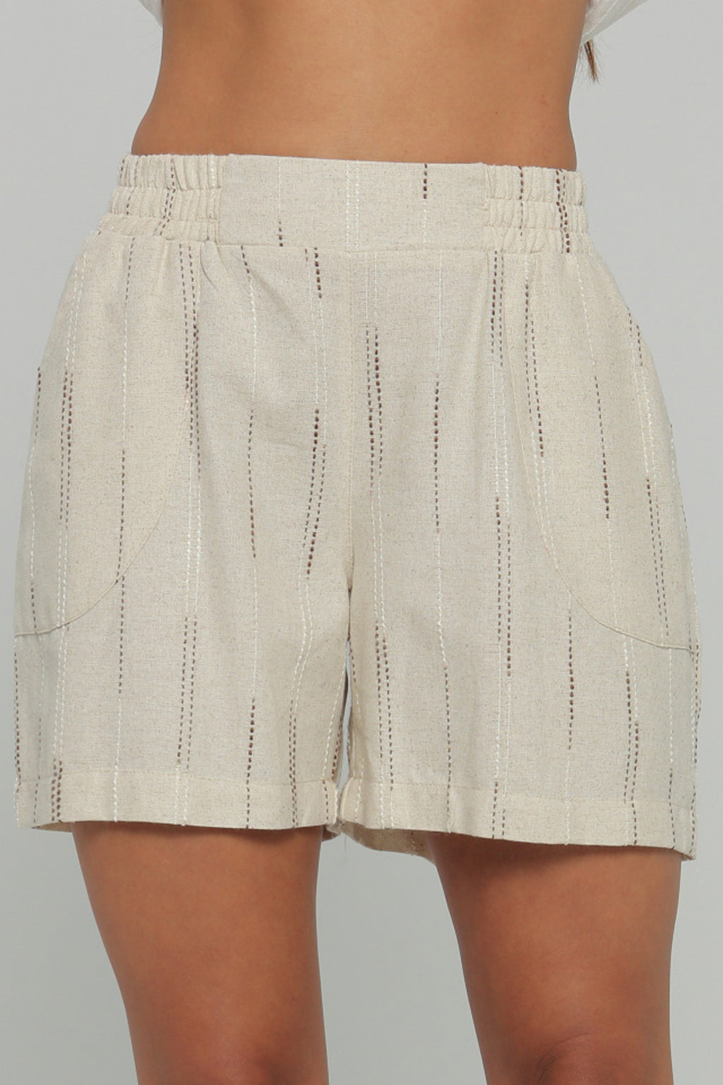 Short dama bolsillos redondos