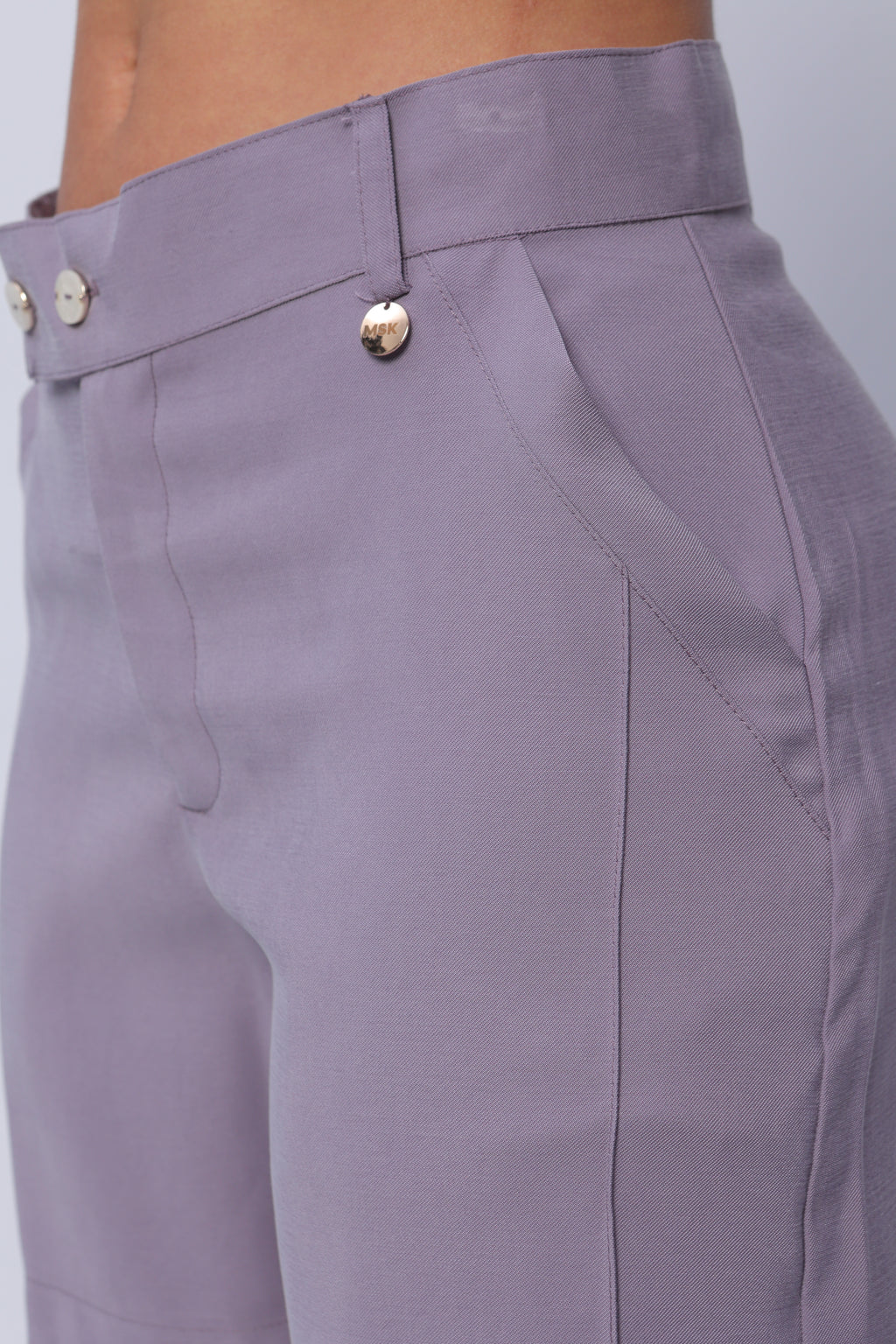 Short con Alforza Mujer